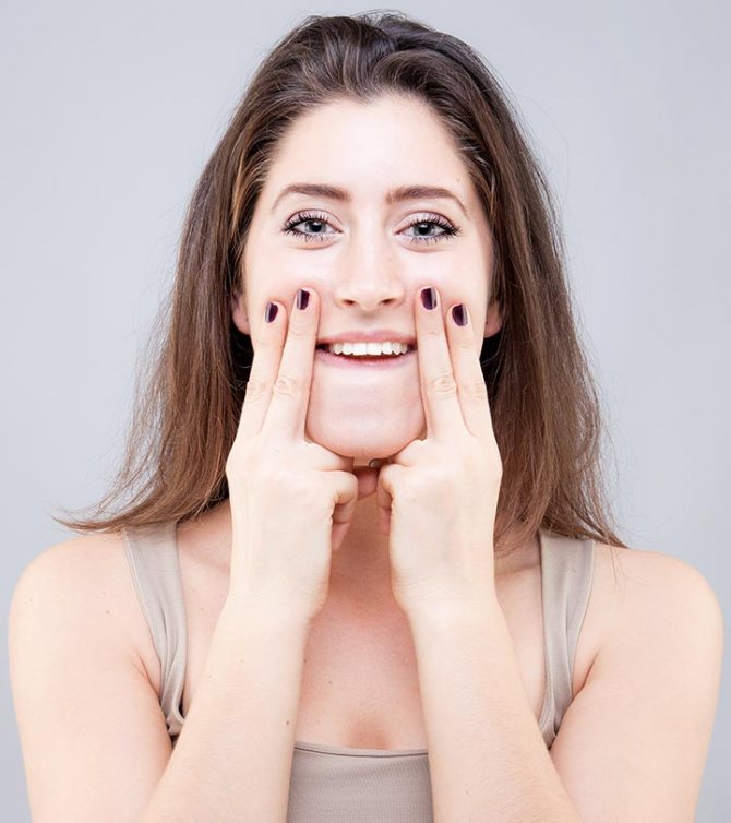 болит нижняя челюсть