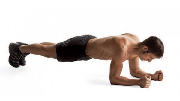 Планка мужчины