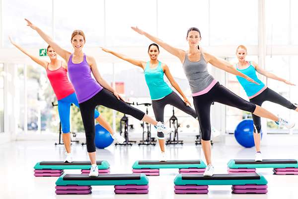 Степ-аэробика для начинающих: (видео, упражнения, отзывы)