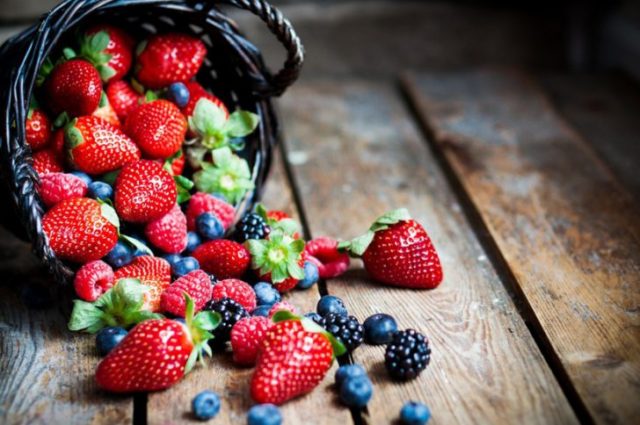 Так же для лечения подагры важна диета с пониженной калорийностью и ограничением пуринов