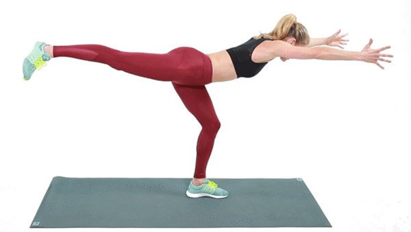 Упражнение ласточка