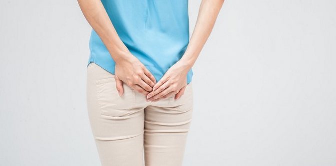 Зуд и боль кожи на копчике у мужчин и женщин причины лечение и профилактика